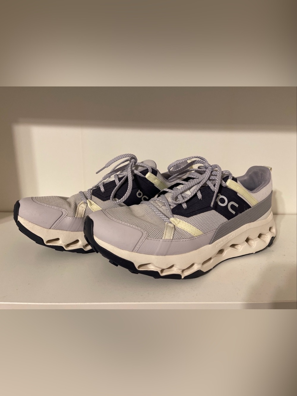 On Cloud Women's Size 9.5 Shoes, Blue Gray/Navy/Silver, Cloudtec Phase, Used